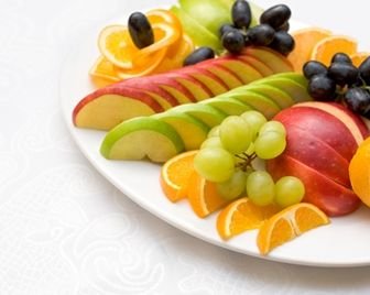 Целые фрукты делают ребёнка непослушным