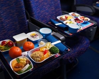 Почему еда в самолёте безвкусна